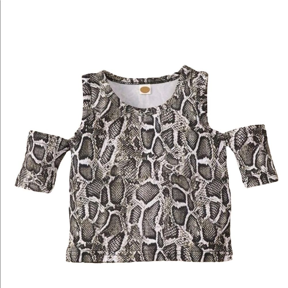 Open Shoulder Tee